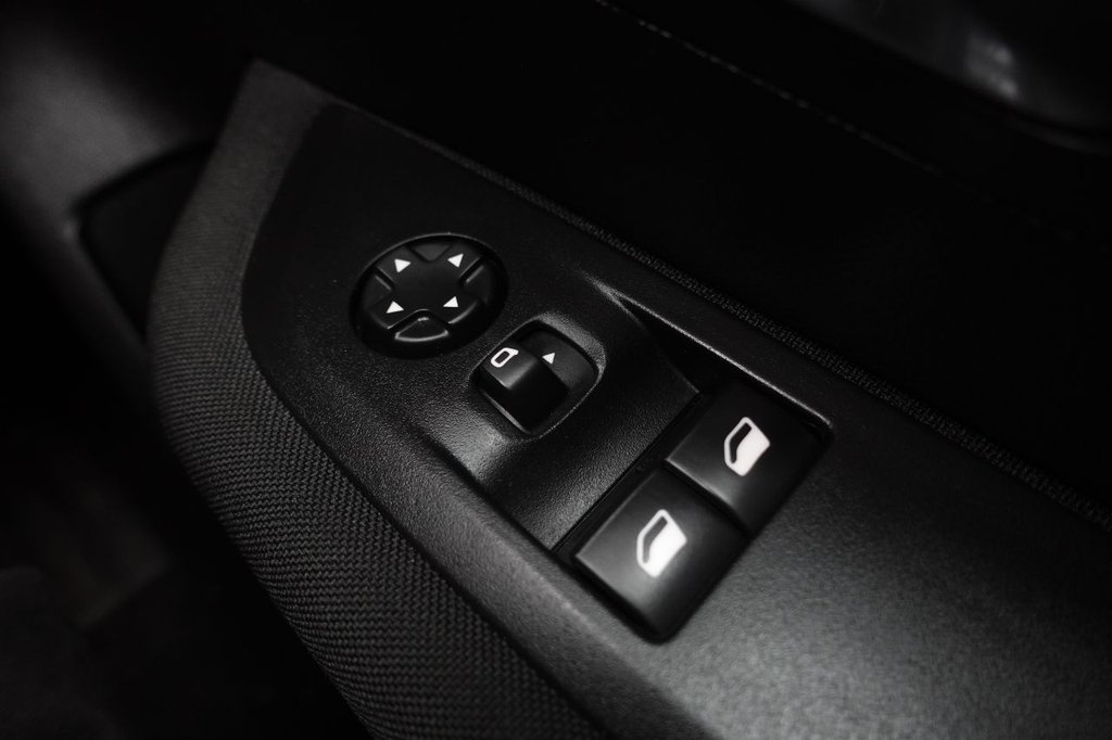 Used Peugeot 208 2020 for sale - 77026867: Photo 43