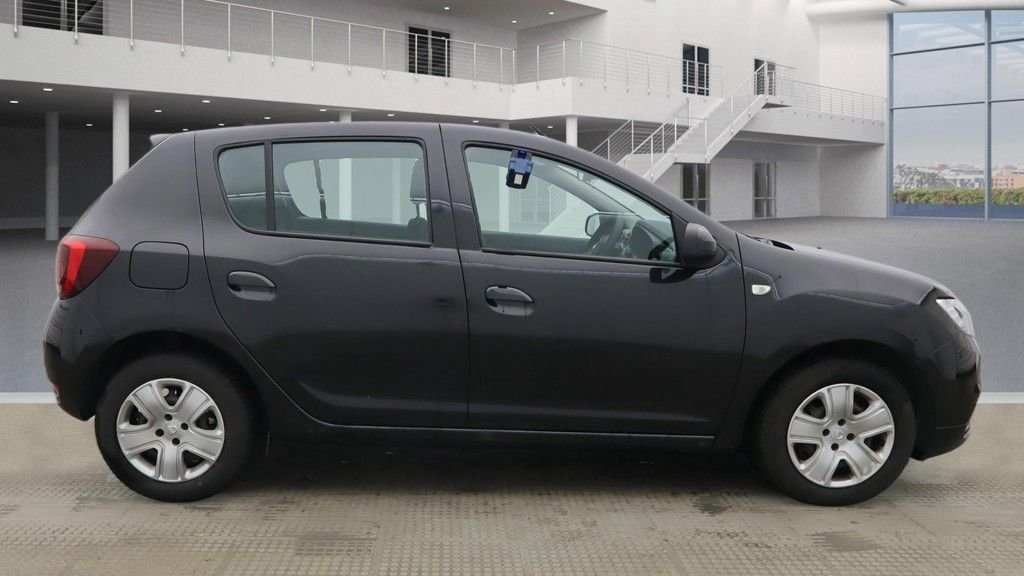 Used Dacia Sandero 2020 for sale - 77072502: Photo 9