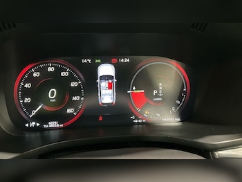 Used Volvo XC60 2019 for sale - 77780547: Photo