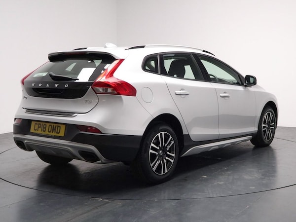 Used Volvo V40 Cross Country 2018 for sale - 75573181: Photo 12