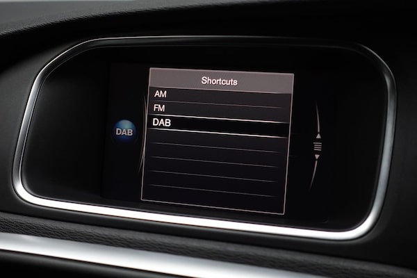Used Volvo V40 Cross Country 2018 for sale - 75573181: Photo 27