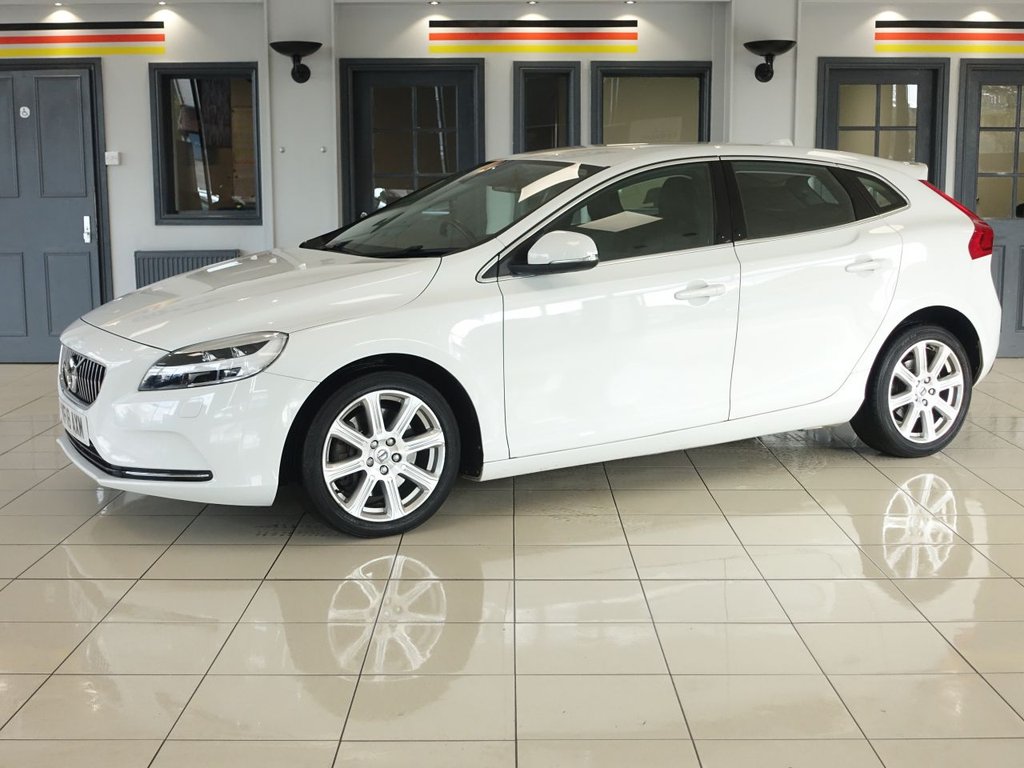 Used Volvo V40 2018 for sale - 77026984: Photo 14