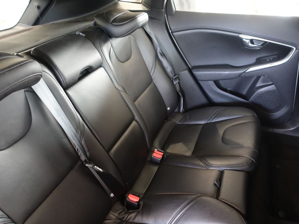 Used Volvo V40 2018 for sale - 77026984: Photo 20