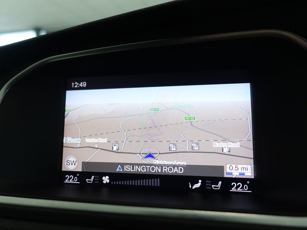 Used Volvo V40 2018 for sale - 77026984: Photo 3