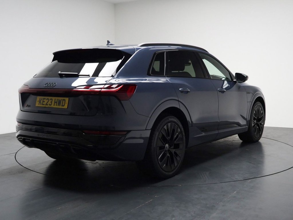 Used Audi Q8 e-tron 2023 for sale - 76323082: Photo 12