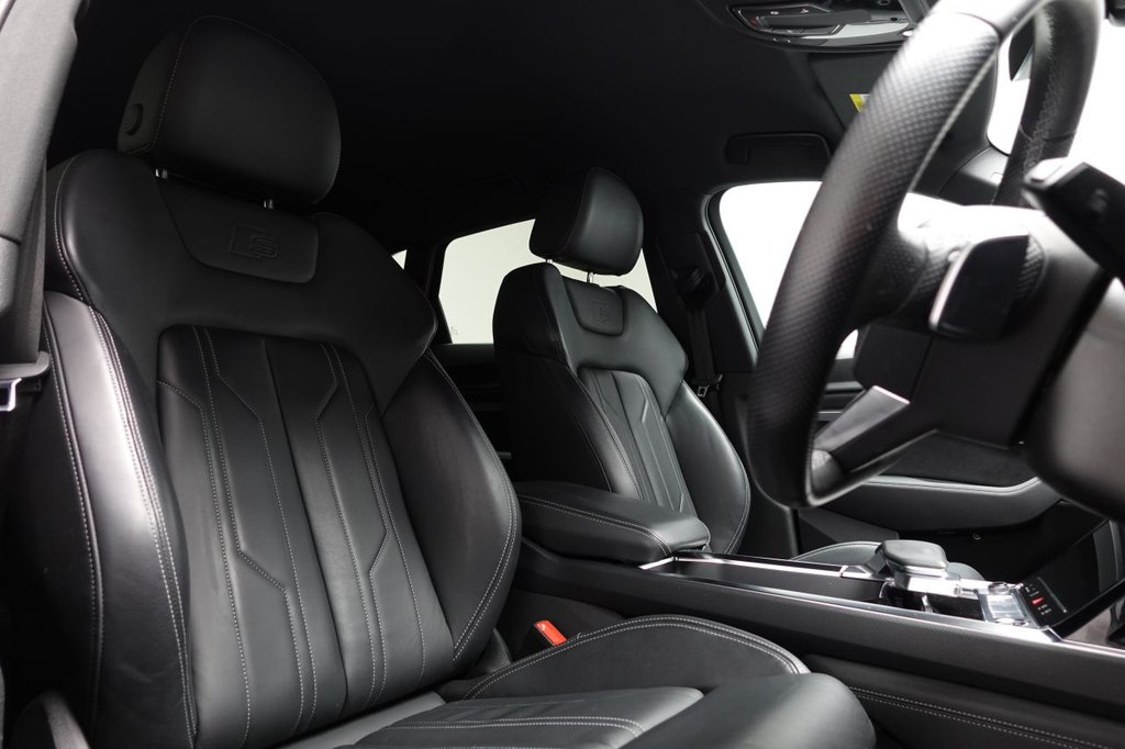 Used Audi Q8 e-tron 2023 for sale - 76323082: Photo 2