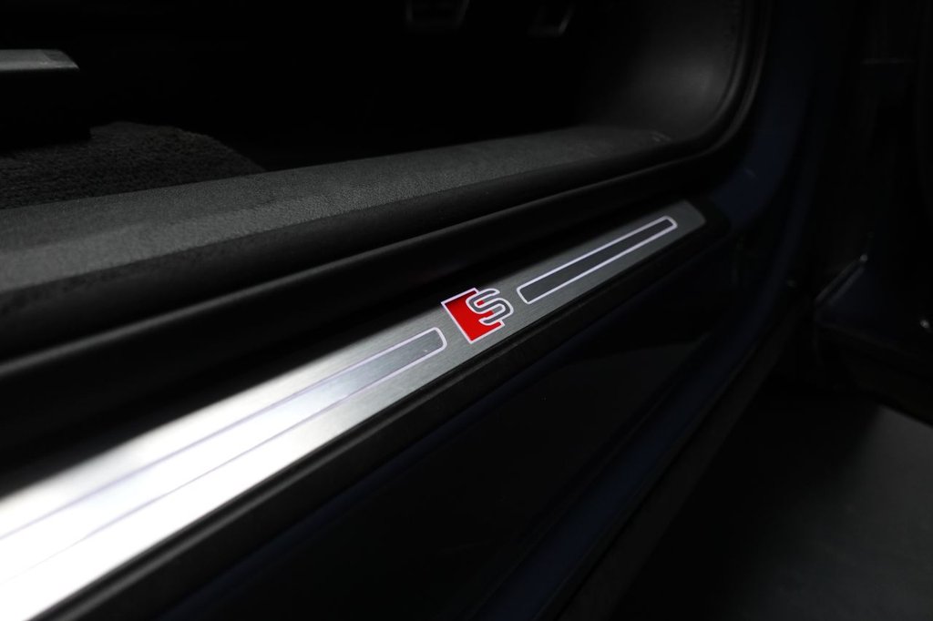 Used Audi Q8 e-tron 2023 for sale - 76323082: Photo 24