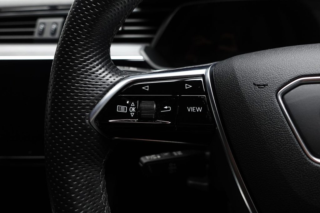 Used Audi Q8 e-tron 2023 for sale - 76323082: Photo 30