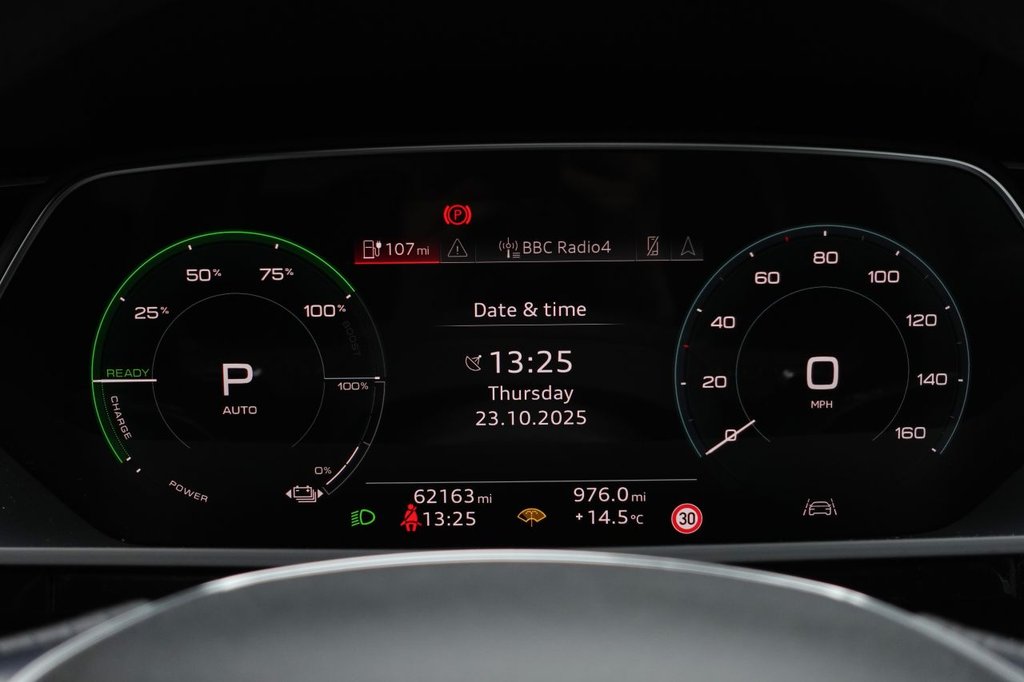 Used Audi Q8 e-tron 2023 for sale - 76323082: Photo 33