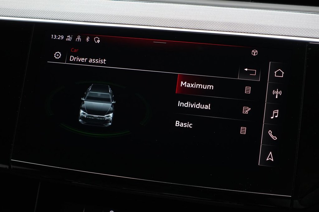 Used Audi Q8 e-tron 2023 for sale - 76323082: Photo 44