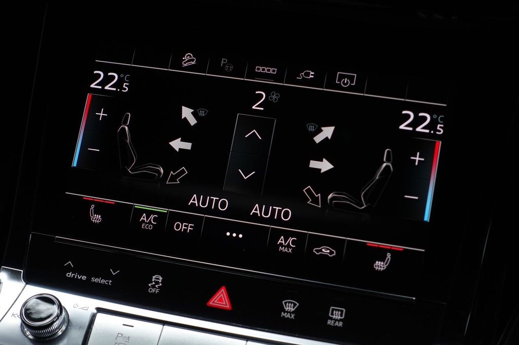 Used Audi Q8 e-tron 2023 for sale - 76323082: Photo 47