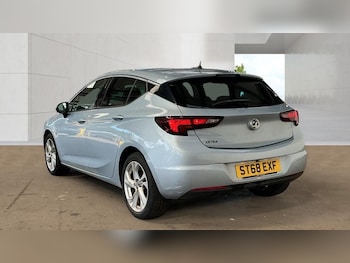 Used Vauxhall Astra 2018 for sale - 79584387: Photo