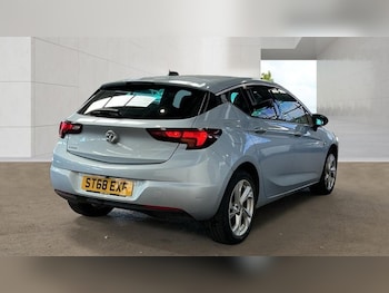 Used Vauxhall Astra 2018 for sale - 79584387: Photo