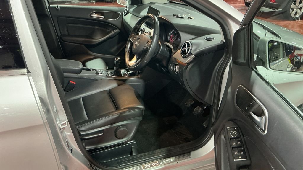 Used Mercedes-Benz B Class 2017 for sale - 77302724: Photo 3