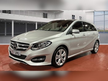 Used Mercedes-Benz B Class 2017 for sale - 77302724: Photo