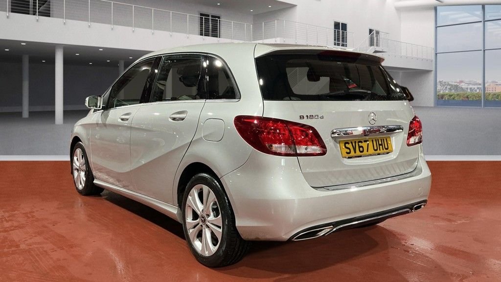 Used Mercedes-Benz B Class 2017 for sale - 77302724: Photo 5