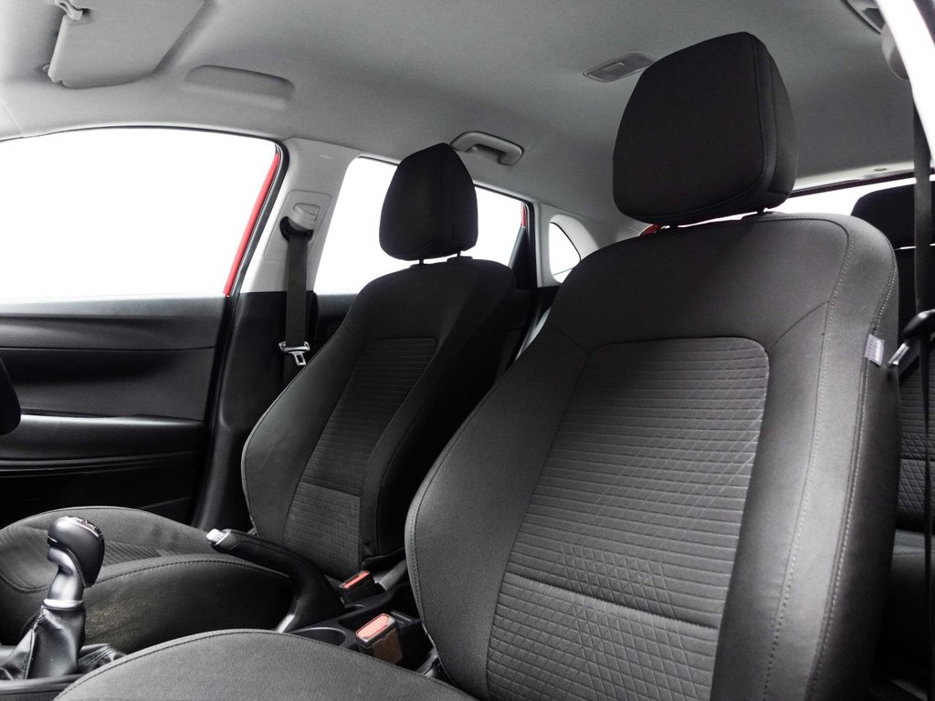 Used Hyundai i20 2021 for sale - 77880148: Photo 15