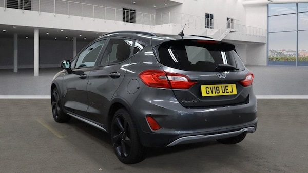 Used Ford Fiesta 2018 for sale - 76223470: Photo 6