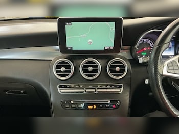 Used Mercedes-Benz GLC 2018 for sale - 78414545: Photo