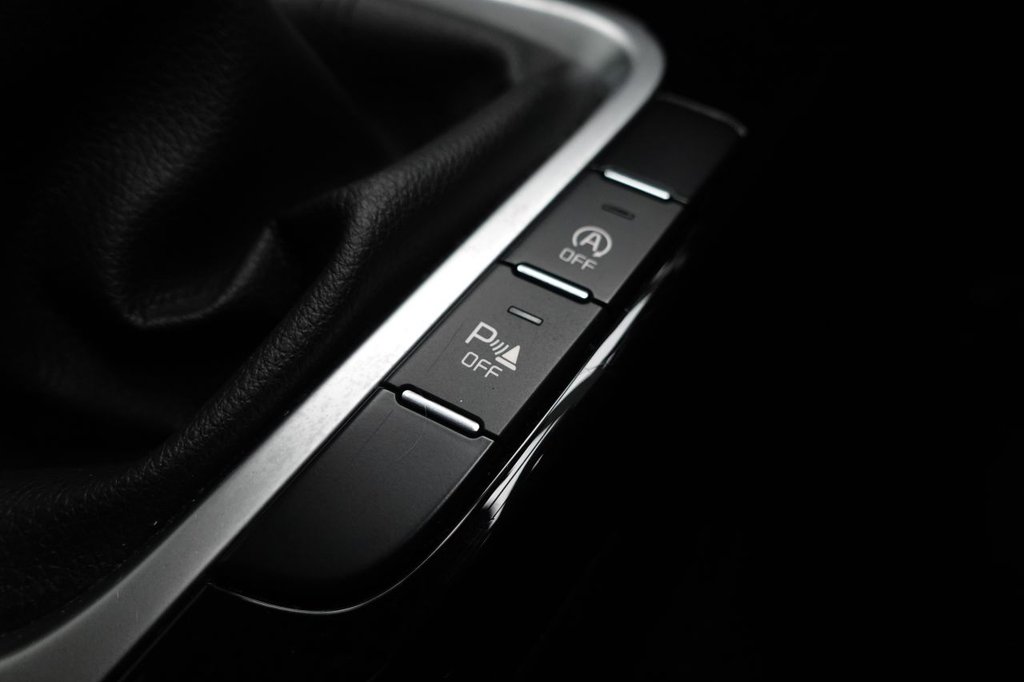 Used Kia Ceed 2018 for sale - 76396196: Photo 35