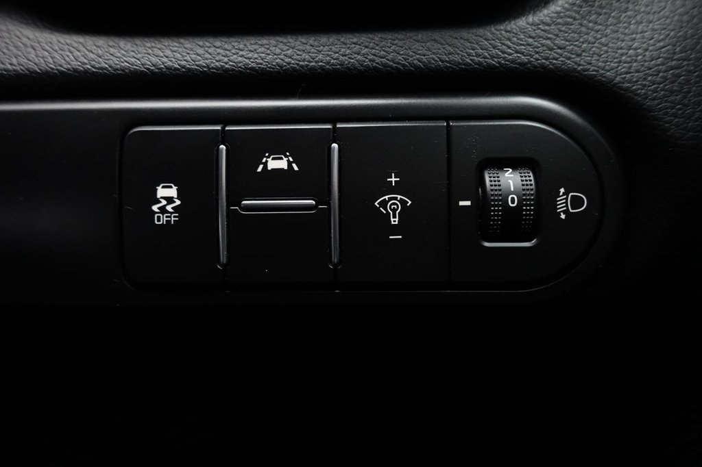 Used Kia Ceed 2018 for sale - 76396196: Photo 38