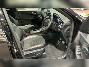 Used Ford Kuga 2023 for sale - 77037863: Photo