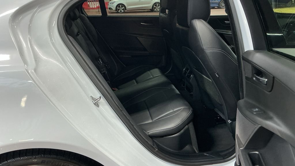 Used Jaguar XE 2019 for sale - 76430068: Photo 12