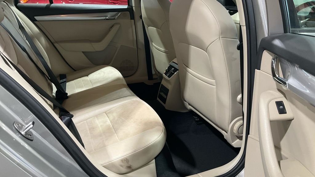 Used Skoda Octavia 2016 for sale - 76454752: Photo 12