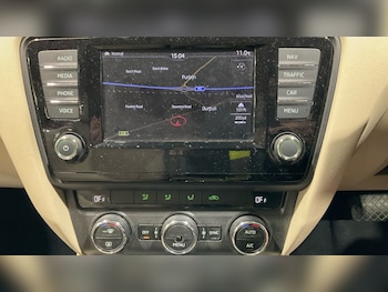 Used Skoda Octavia 2016 for sale - 76454752: Photo