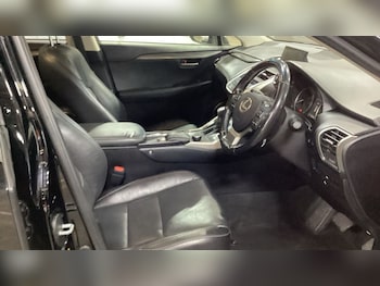 Used Lexus NX 2015 for sale - 76202930: Photo 2