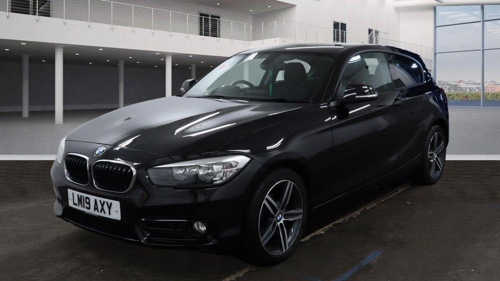 Used BMW 1 Series 2019 for sale - 77920397: Photo 2