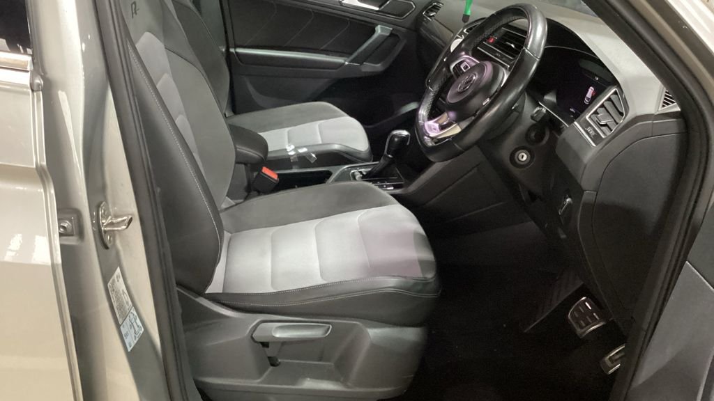 Used Volkswagen Tiguan 2018 for sale - 77821048: Photo 3