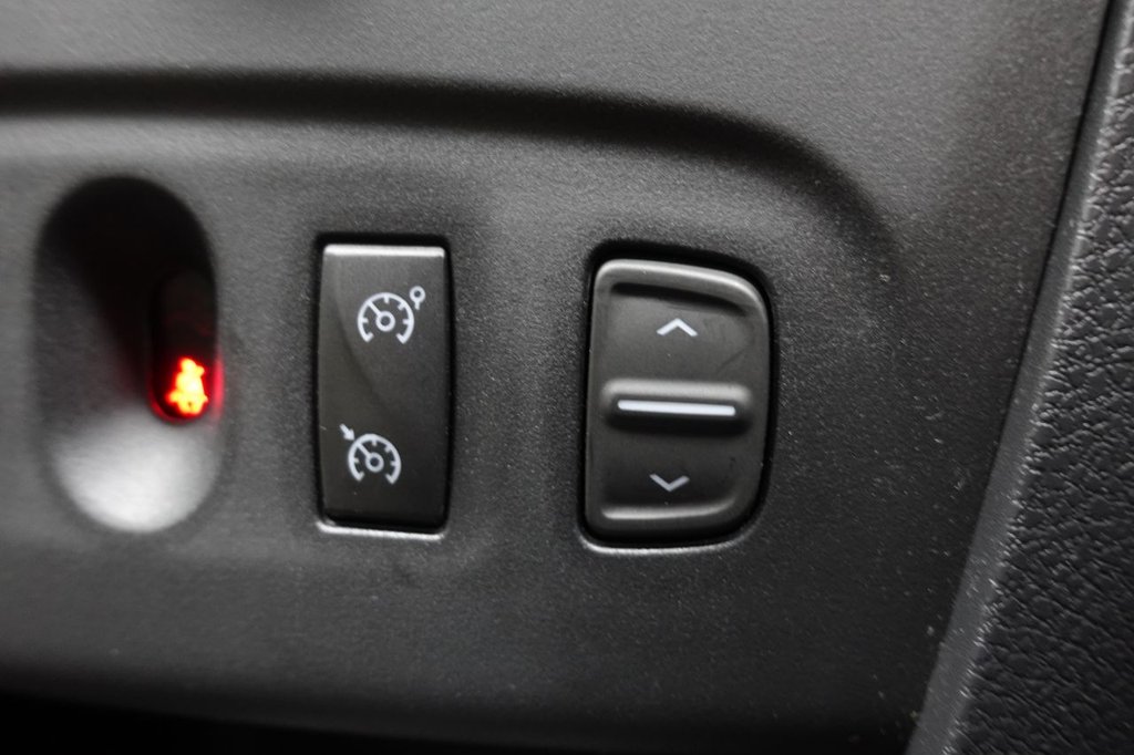 Used Dacia Sandero Stepway 2020 for sale - 77038480: Photo 33