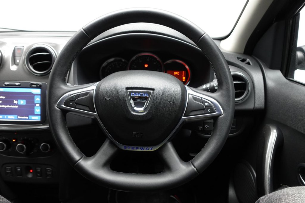 Used Dacia Sandero Stepway 2020 for sale - 77038480: Photo 42