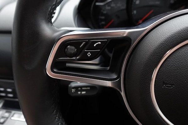 Used Porsche 718 Cayman 2019 for sale - 75527704: Photo 20