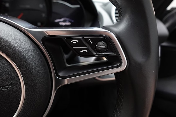 Used Porsche 718 Cayman 2019 for sale - 75527704: Photo 21