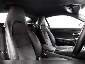 Used Porsche 718 Cayman 2019 for sale - 75527704: Photo