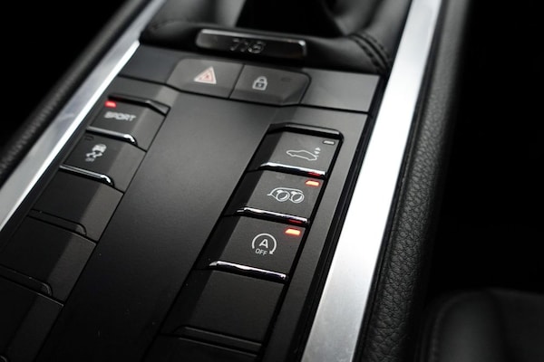 Used Porsche 718 Cayman 2019 for sale - 75527704: Photo 38