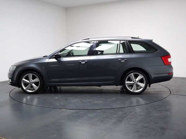 Used Skoda Octavia 2014 for sale - 76223756: Photo 8