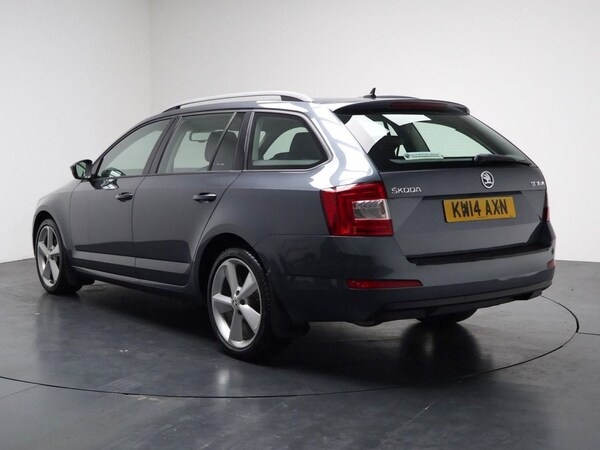 Used Skoda Octavia 2014 for sale - 76223756: Photo 9