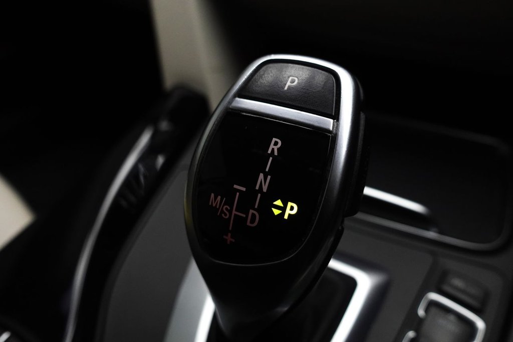 Used BMW 4 Series 2017 for sale - 76867645: Photo 40