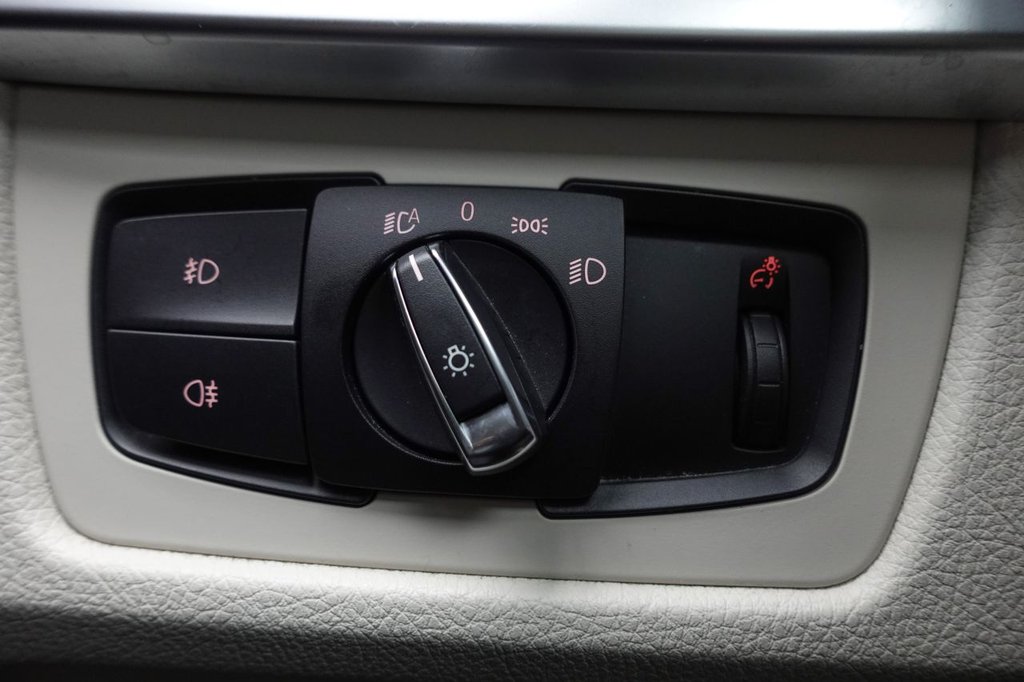 Used BMW 4 Series 2017 for sale - 76867645: Photo 44