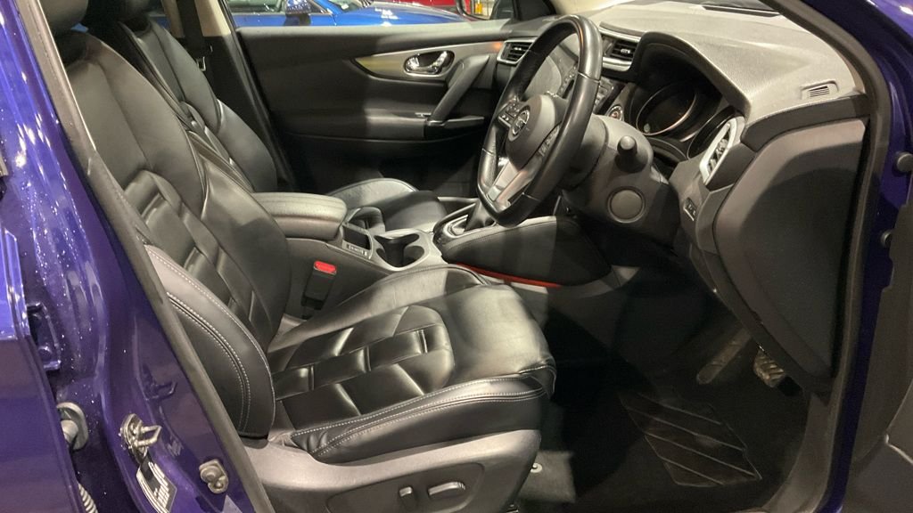 Used Nissan Qashqai 2021 for sale - 76547075: Photo 2