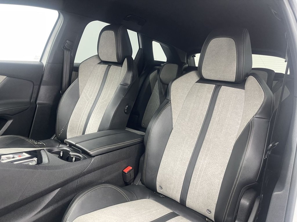 Used Peugeot 3008 2021 for sale - 77520629: Photo 10