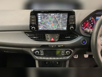 Used Hyundai i30 2018 for sale - 77153658: Photo