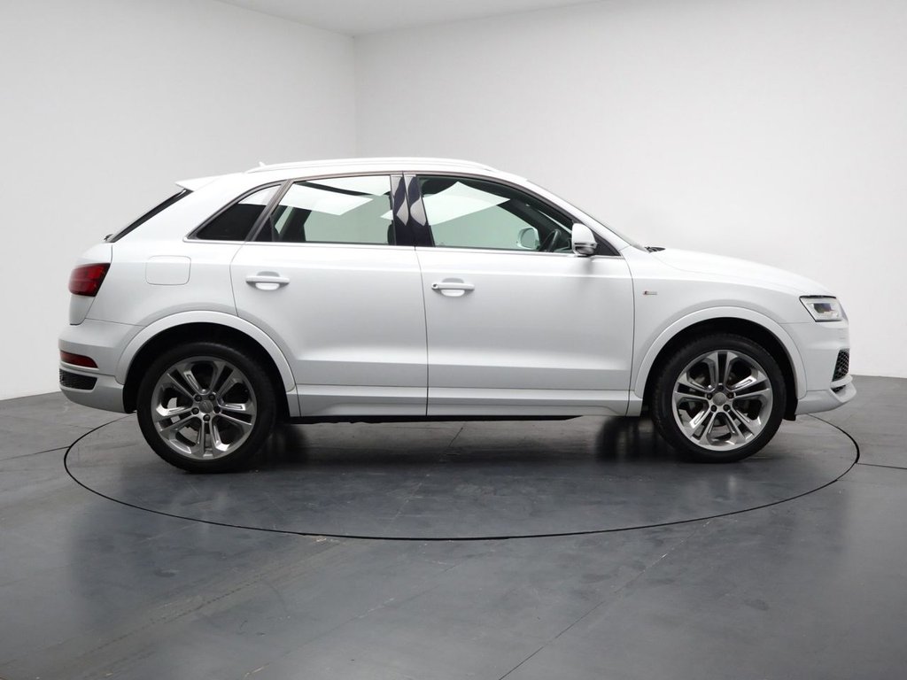 Used Audi Q3 2018 for sale - 75716664: Photo 15