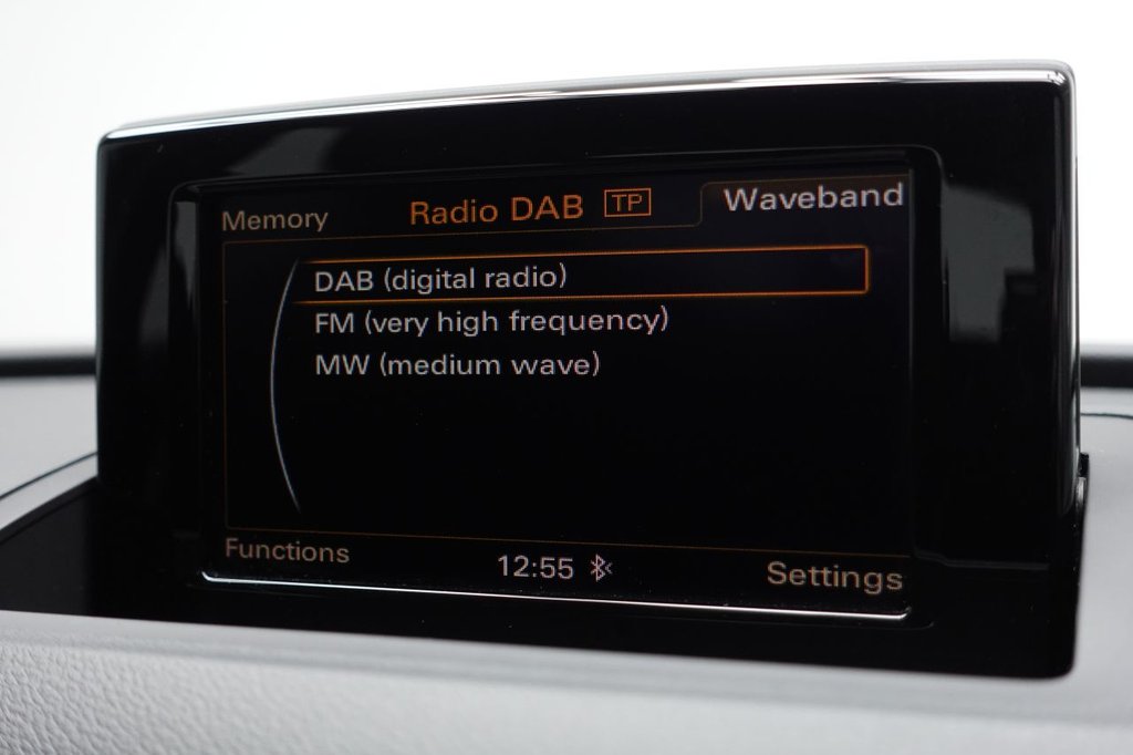 Used Audi Q3 2018 for sale - 75716664: Photo 30