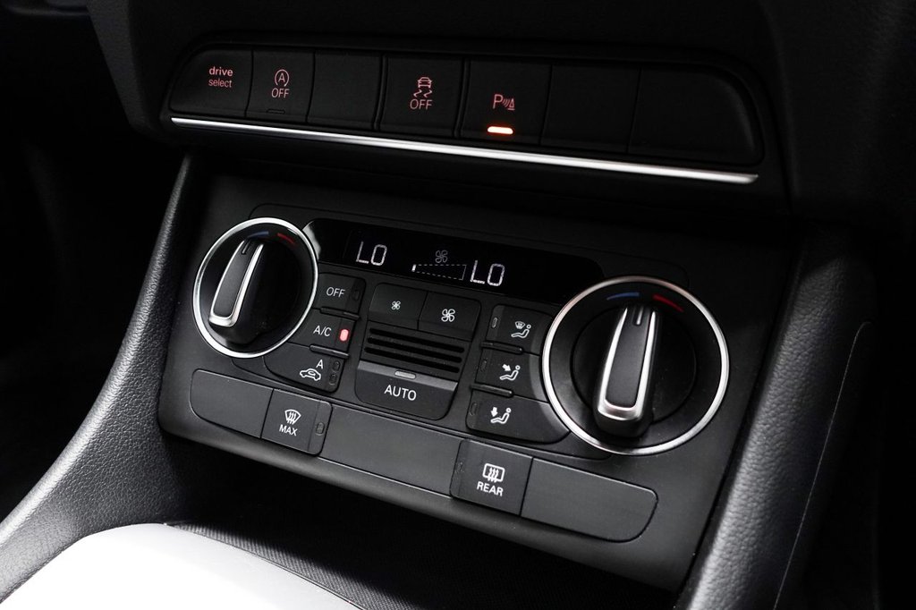 Used Audi Q3 2018 for sale - 75716664: Photo 39