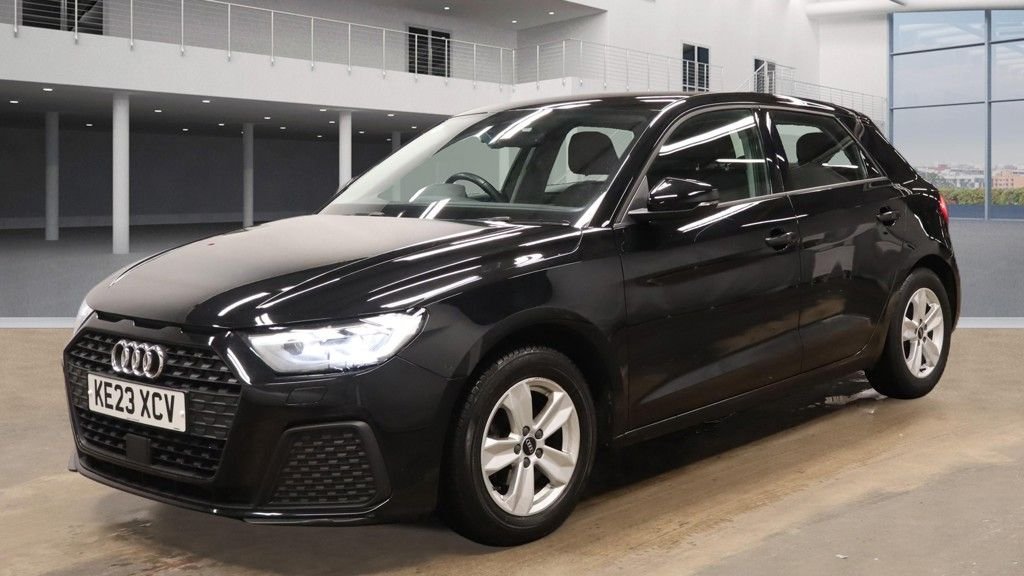 Used Audi A1 2023 for sale - 77341925: Photo 2