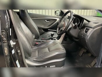 Used Hyundai i30 2016 for sale - 78515023: Photo